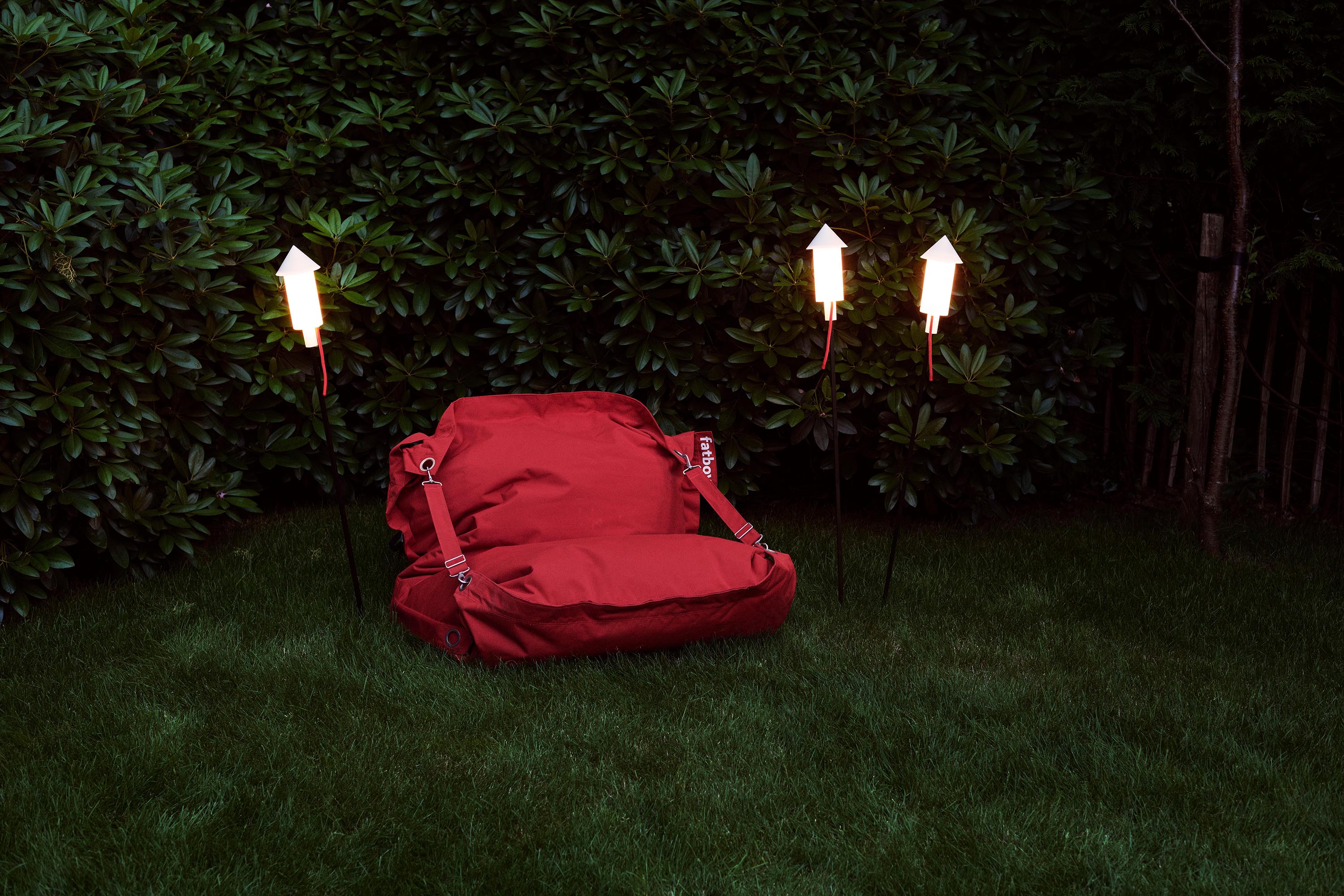 Pret a Racket Wireless Solar Outdoor Lights (Set of 3) - Image 6
